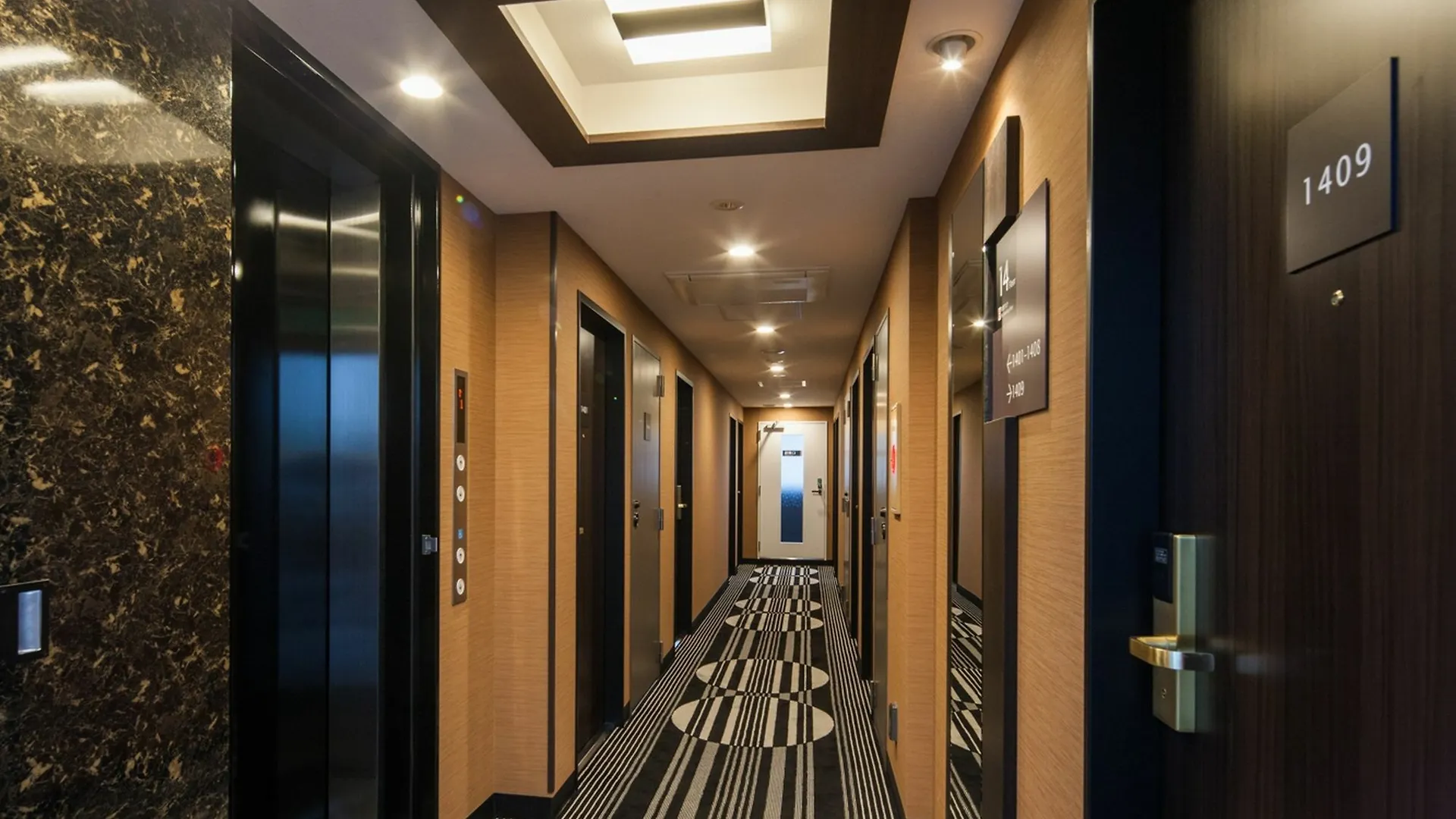 Apa Hotel Roppongi Ekimae Токио 3*,  Япония